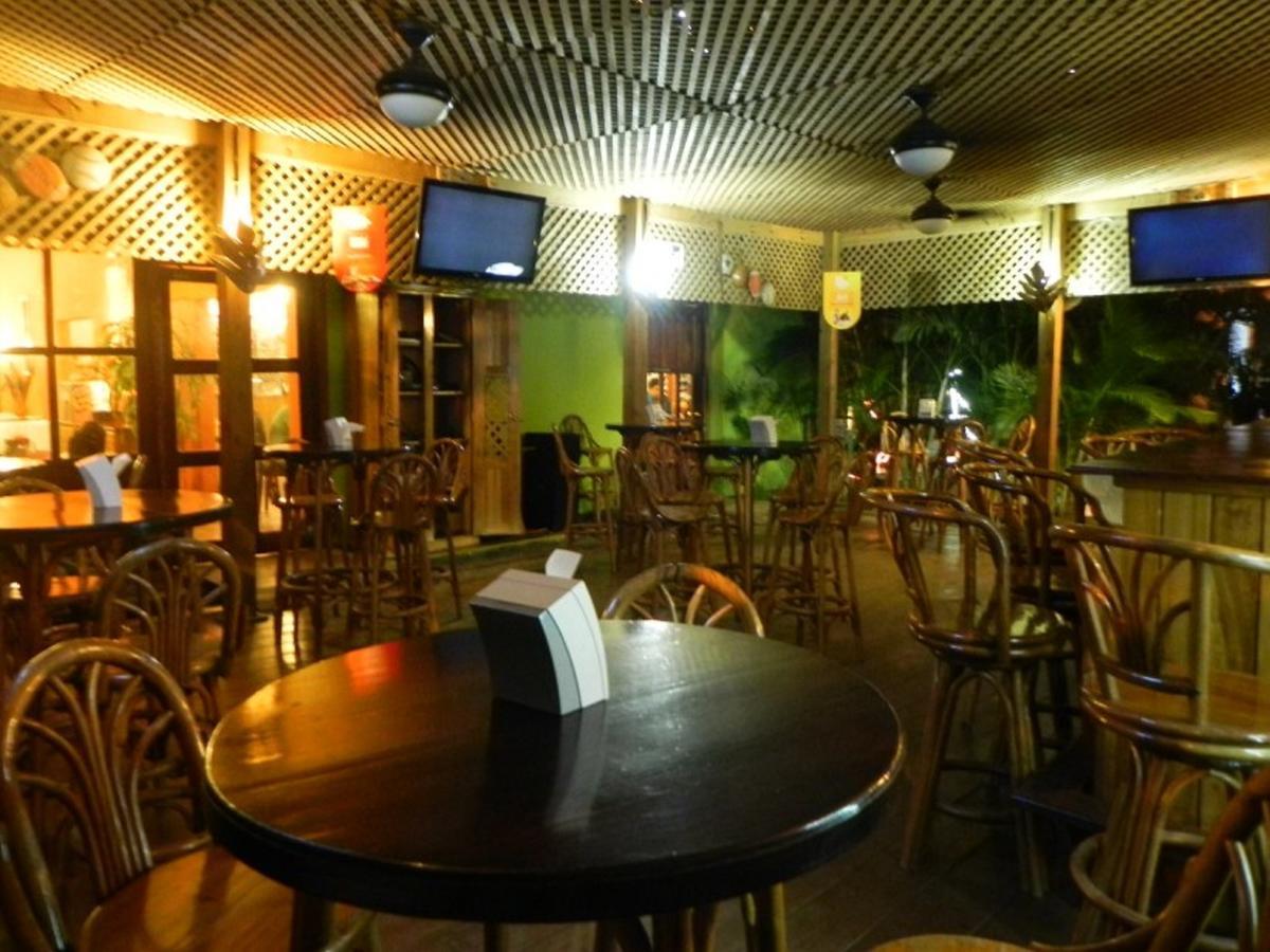 Hotel Puerto Libre Puerto Barrios Eksteriør bilde